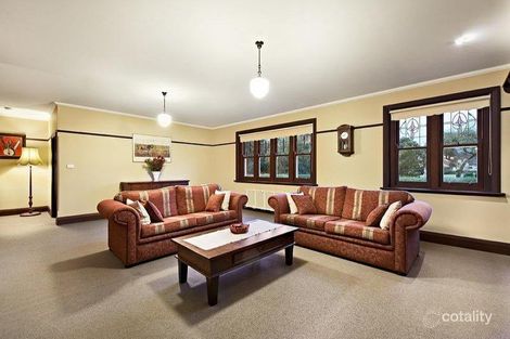 Property photo of 13 Wahroongaa Crescent Murrumbeena VIC 3163