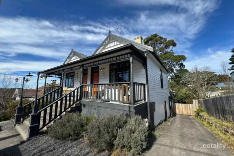 129 Waratah St, Katoomba, NSW 2780