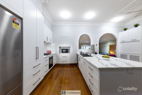 Property photo of 13 Hearn Street Drouin VIC 3818