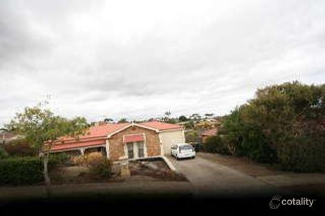 26 Vennachar Dr, Hallett Cove, SA 5158