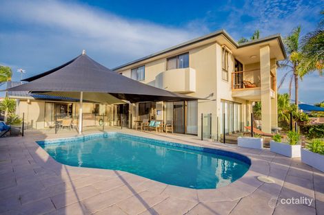Property photo of 34 Seaspray Street Paradise Point QLD 4216