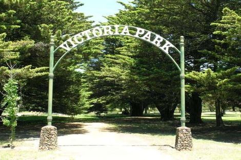 Property photo of 1520 Sturt Street Lake Wendouree VIC 3350