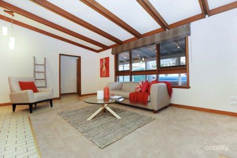 Property photo of 10 Railway Road Briar Hill VIC 3088