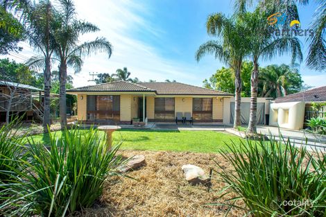 24 Honeysuckle Dr, Hope Valley, SA 5090