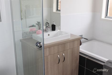 Property photo of 3 Ribbonwood Street Ripley QLD 4306