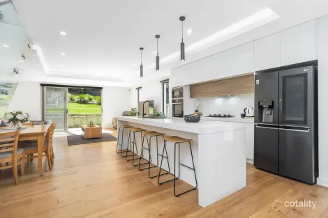 2/155 OYSTER BAY RD, OYSTER BAY, NSW 2225