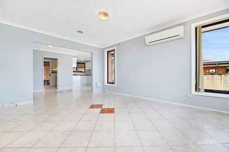 Property photo of 17 Somerset Drive Keysborough VIC 3173