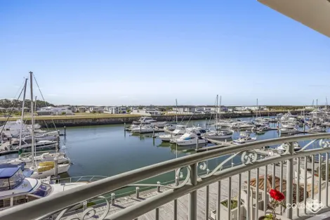 Property photo of 56 John Lund Drive Hope Island QLD 4212