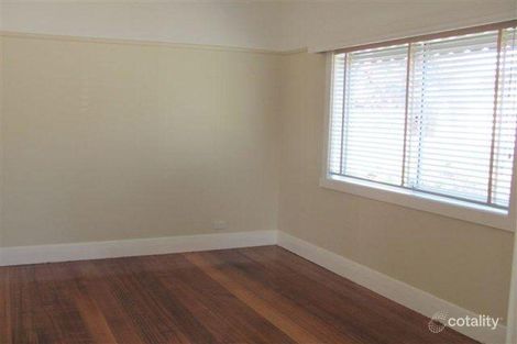 Property photo of 4 Hayes Parade Pascoe Vale VIC 3044