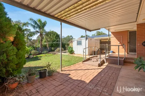 Property photo of 21 Cavenagh Street Elizabeth Downs SA 5113