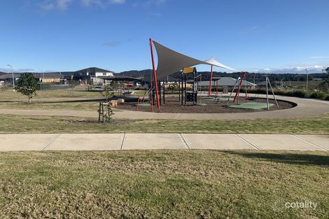 52 Meya Cres, Fletcher, NSW 2287