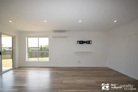 Property photo of 19 Enfield Avenue Caerleon NSW 2850