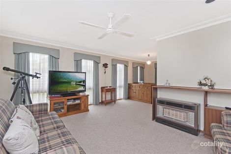 Property photo of 16 Carolyn Crescent Warrnambool VIC 3280