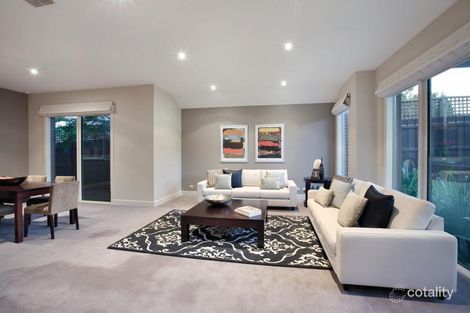 Property photo of 27 Norbert Street Balwyn VIC 3103