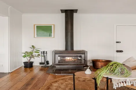 Property photo of 23 Alex Road Mount Glorious QLD 4520