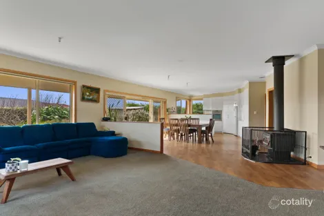 Property photo of 18 Explorer Drive Turners Beach TAS 7315
