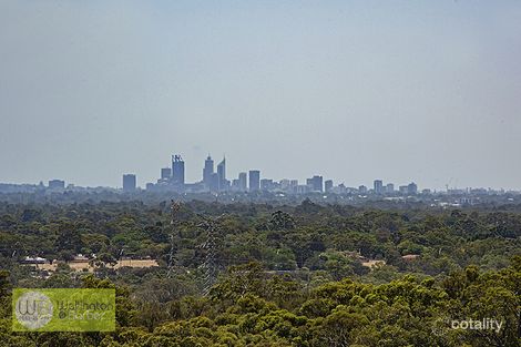 Property photo of 8 Mundanup Close Kelmscott WA 6111