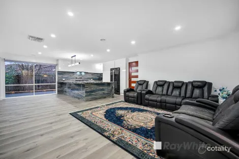 Property photo of 70 Tangerine Drive Narre Warren South VIC 3805