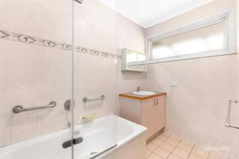 Property photo of 16 Springvale Road Glen Waverley VIC 3150