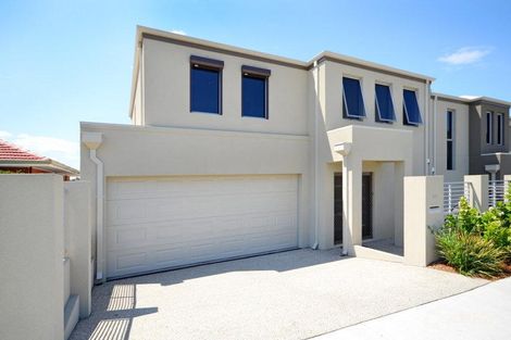 Property photo of 3/4 Rotherfield Road Westminster WA 6061