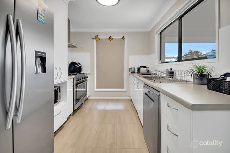 Property photo of 2/3 Jindilli Way Tinana QLD 4650