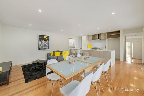 Property photo of 13 Solferino Close Mount Waverley VIC 3149