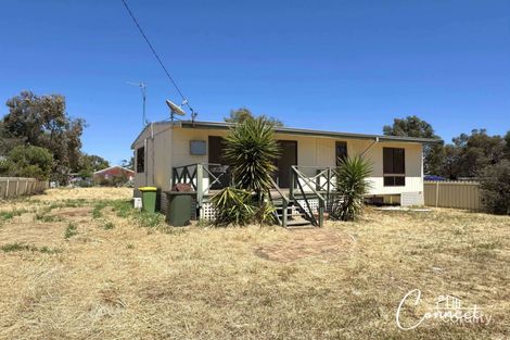 Property photo of 11 Battery Street Muluckine WA 6401