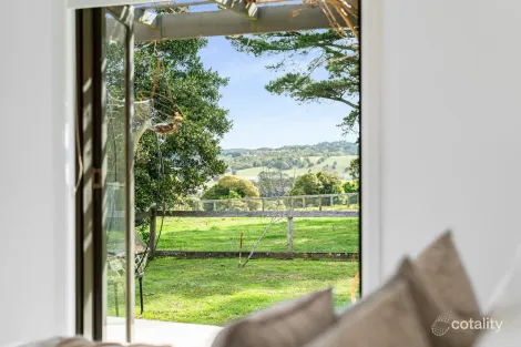 Property photo of 32 Missingham Parade Robertson NSW 2577