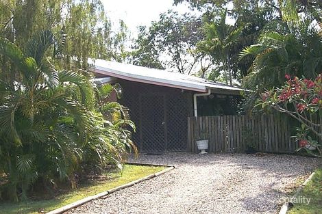 65 Baronia Cres, Holloways Beach, QLD 4878