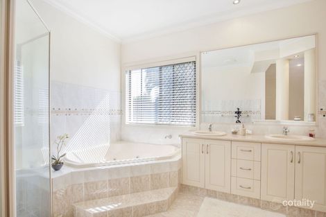 Property photo of 18 Lancewood Circuit Robina QLD 4226