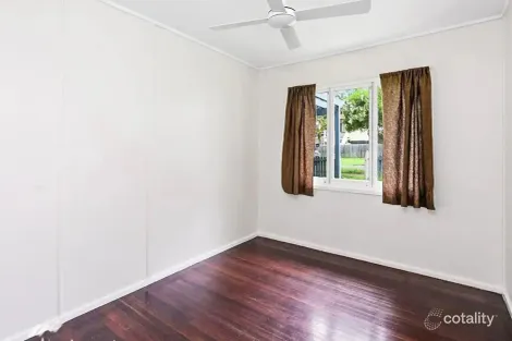 Property photo of 64 Diamond Street Riverview QLD 4303