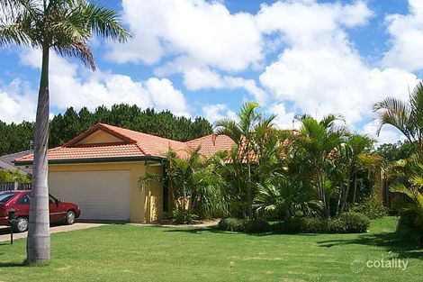 28 Shinnecock Cl, Hope Island, QLD 4212