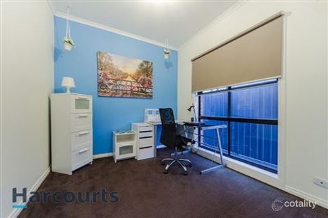 Property photo of 4 Treemont Court Cairnlea VIC 3023