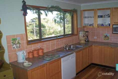 Property photo of 47 Hilltop Street Bateau Bay NSW 2261