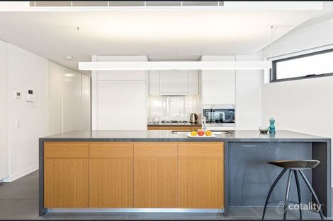 Property photo of 48/68 Sir John Young Crescent Woolloomooloo NSW 2011