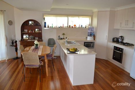 2/1 Nunyar Ct, Ocean Shores, NSW 2483