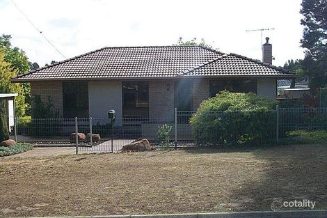 3 Worthing St, Westminster, WA 6061