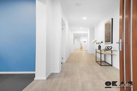 Property photo of 24 Style Way Tarneit VIC 3029