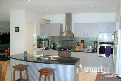 Property photo of 37 Brookeside Crescent Seventeen Mile Rocks QLD 4073