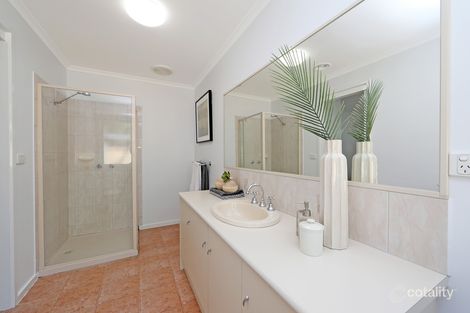 Property photo of 6 Cullinan Court Ferntree Gully VIC 3156