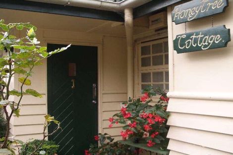 97 Wongawallan Rd, Tamborine Mountain, QLD 4272