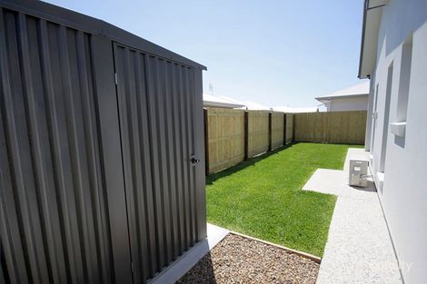 Property photo of 17 Annalise Circuit Nirimba QLD 4551