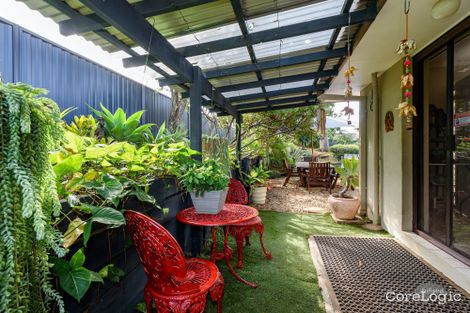 Property photo of 1/11 Robin Joy Close Labrador QLD 4215