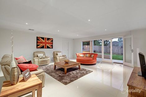 Property photo of 57 Fitzgerald Street Balwyn VIC 3103