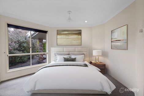 Property photo of 2 Glamis Court Beaconsfield QLD 4740