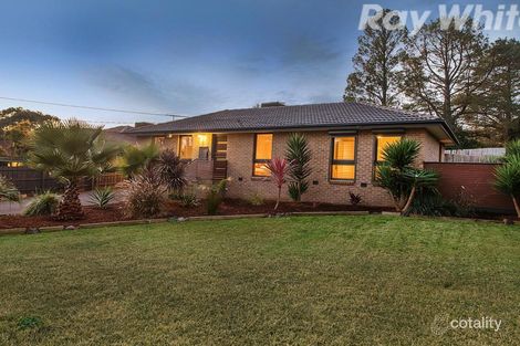 Property photo of 19 Renown Street Ferntree Gully VIC 3156