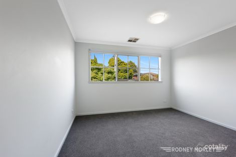 Property photo of 27 Narrawong Road Caulfield South VIC 3162
