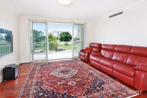 Property photo of 305/8 Village Drive Breakfast Point NSW 2137