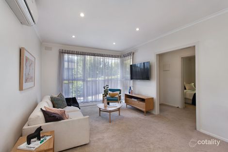 Property photo of 1/32 Broughton Road Surrey Hills VIC 3127