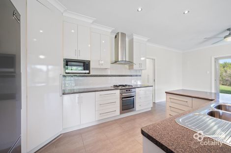 Property photo of 7 Alie Drive Compton SA 5291